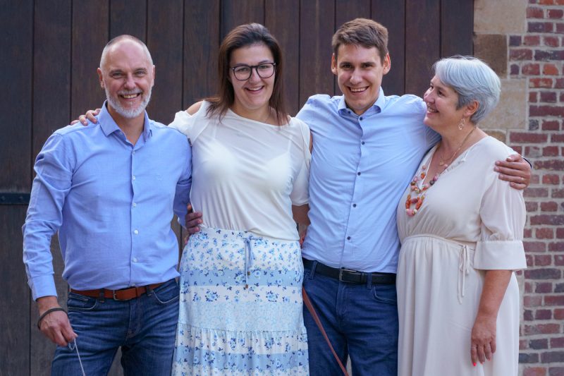 Portfolio 85 DSC01051 Familie klein 70